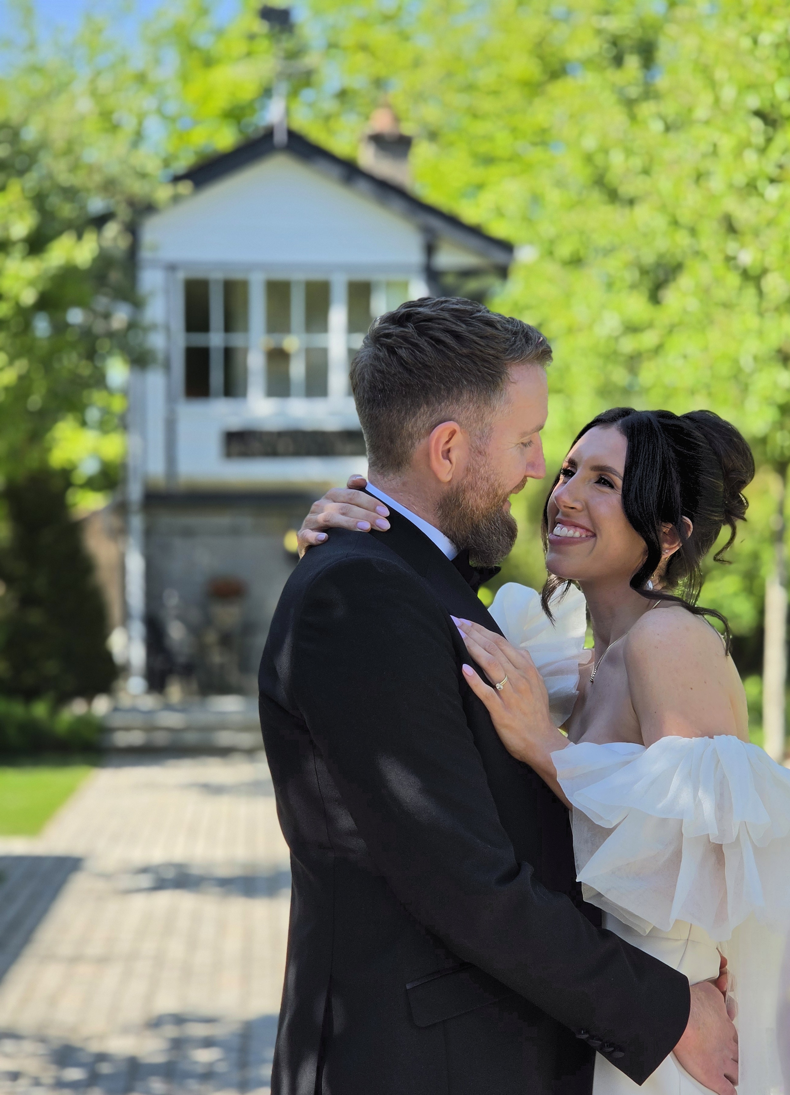 Moments & Memories — Wedding Content